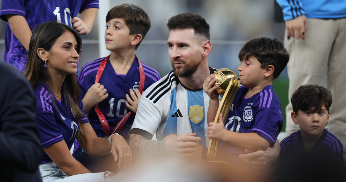 Lionel Messi és a három fia