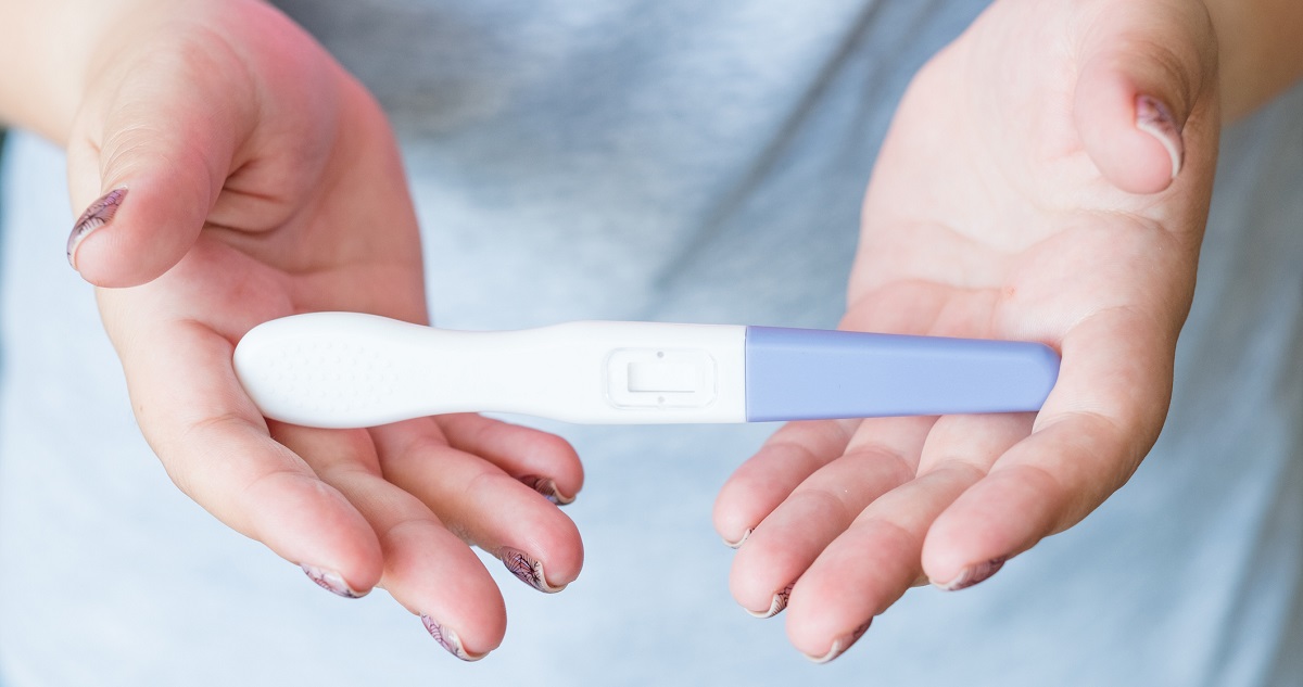negatív terhességi teszt