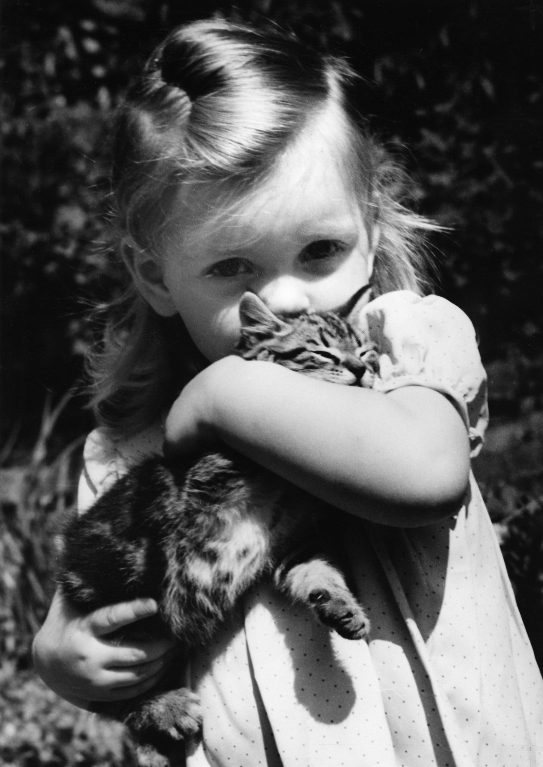 1939 Kislány a cicájával