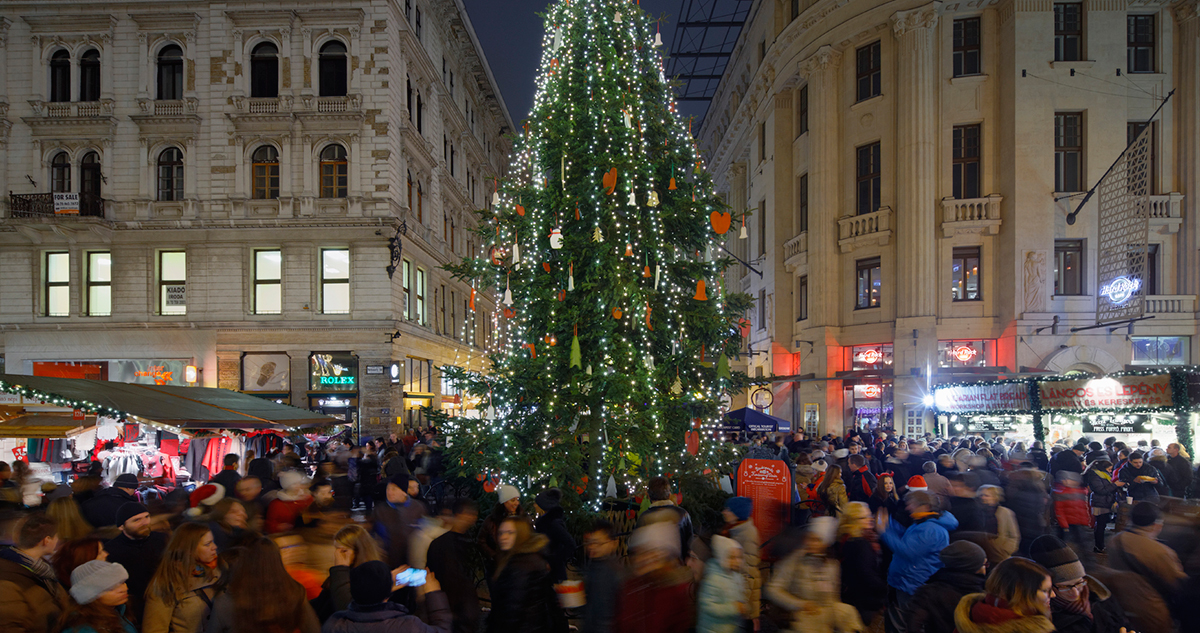 Karácsonyi vásár Vörösmarty tér