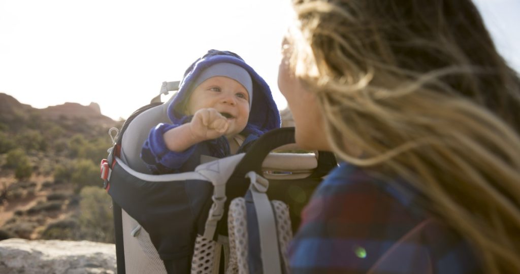 anya babával kirándul