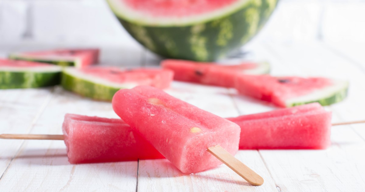 dinnyés pálcikás jégkrém