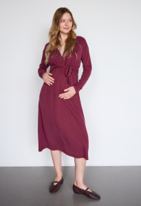 Reserved modálban gazdag midiruha 15 995 Ft