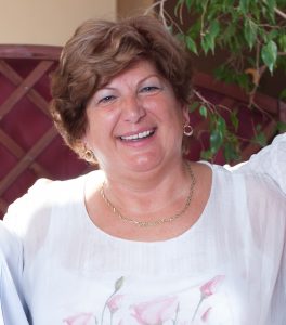 Gubáné Csánki Ágnes, KRÉTA IFM stratégiai vezető, generációs tréner - Gyerekszoba Gubáné Csánki Ágnes, KRÉTA IFM stratégiai vezető, generációs tréner