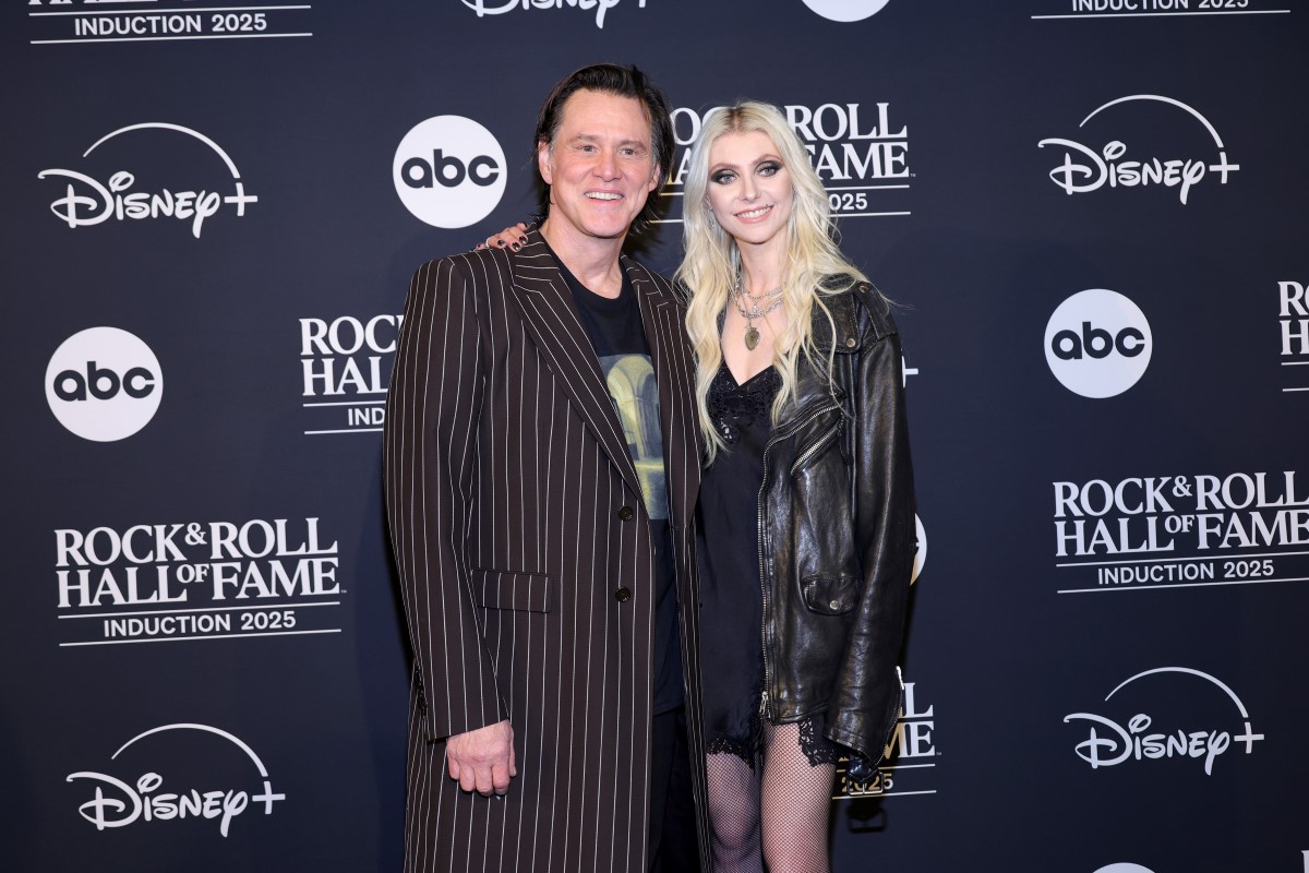 Jim Carrey és Taylor Momsen
