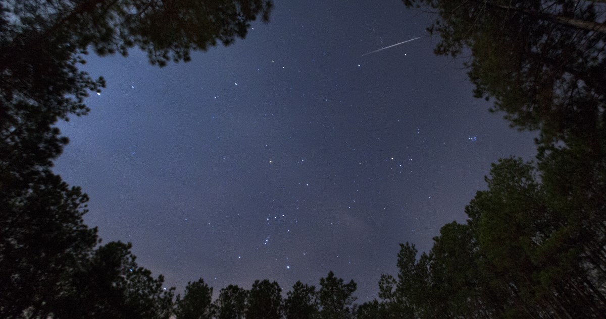 hullocsillag - Gyerekszoba csillagos ég hullócsillaggal