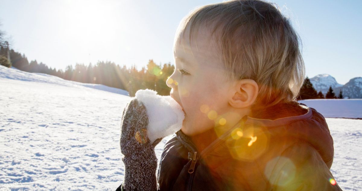 hoeves - Gyerekszoba hóevés