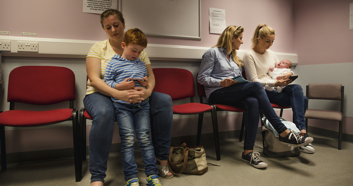 influenzajárvány váróterem gyerekekkel