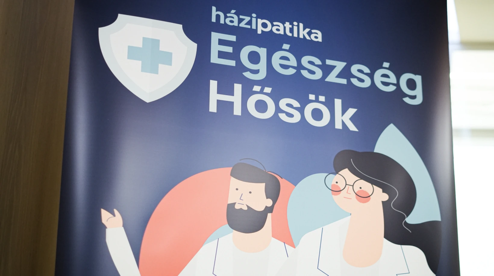 Az Egészséghősök díj logója