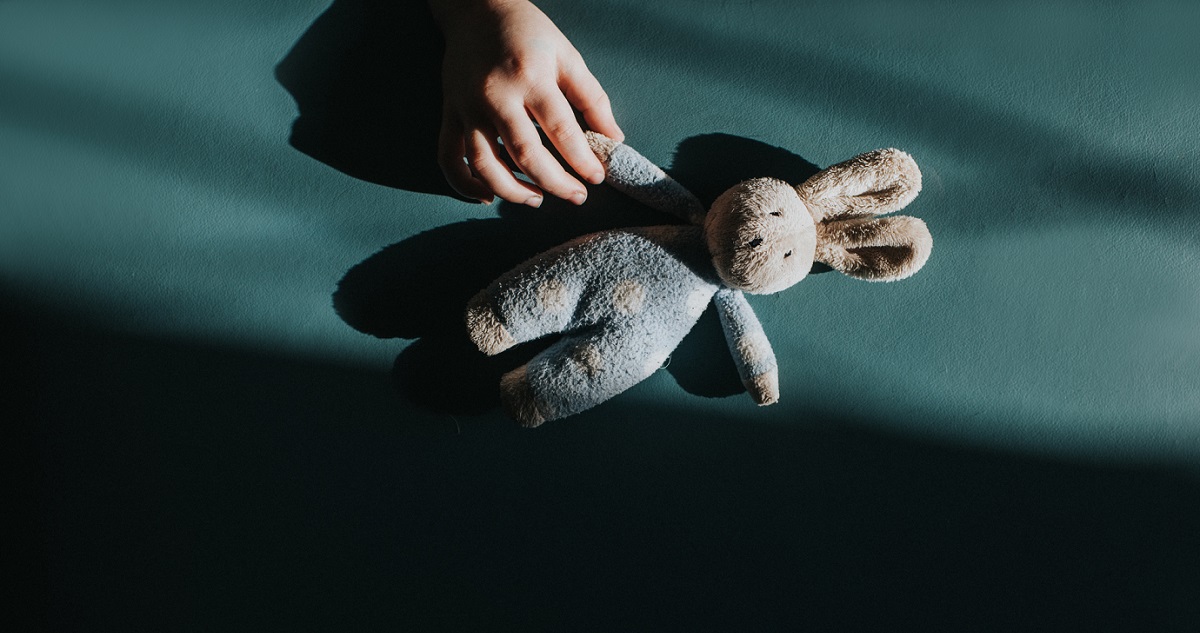 Akik felelősök a gyermekvédelemben zajló bántalmazás megállításáért, mégsem tesznek semmit