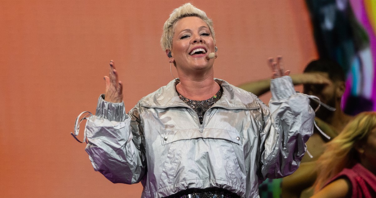 pink - Gyerekszoba Pink egy 2024-es koncertjén