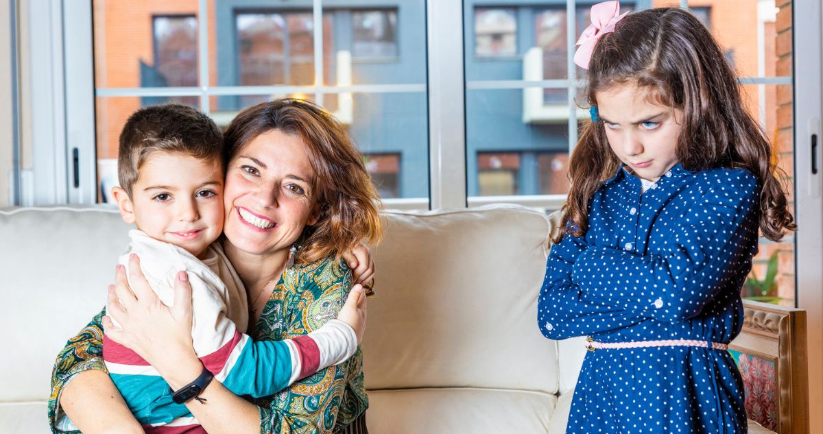 testvérféltékenység, elsőszülött szindróma