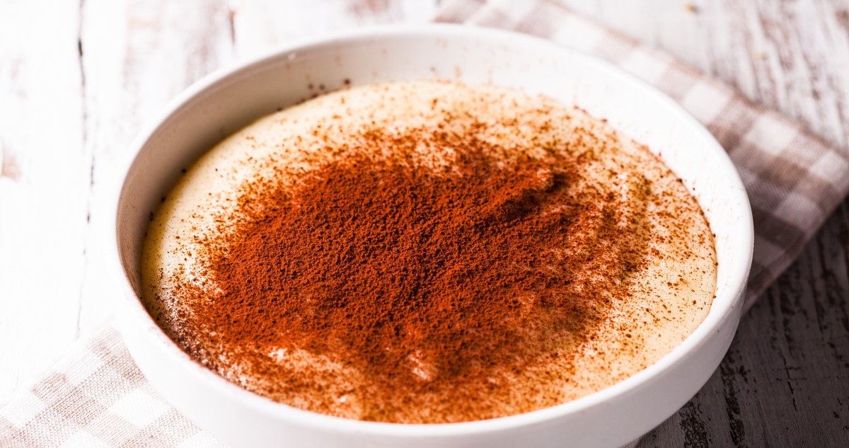 tejbegríz kakaóval a tetején