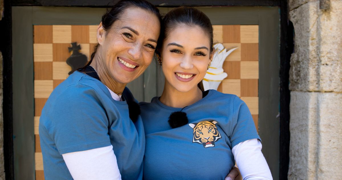Horváth Csenge és Fésűs Nelly a Fort Boyard vetélkedőben