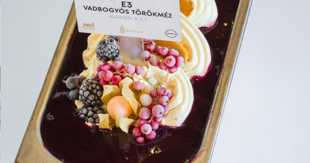 Ezt is a budapesti Molnár Annamária alkotta meg (Forrás: Magyar Cukrász Ipartestület)