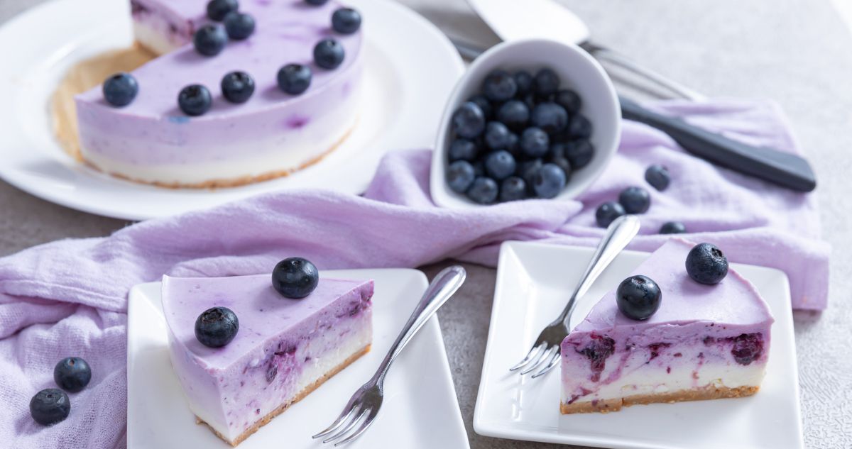 Sütés nélküli áfonyás joghurttorta