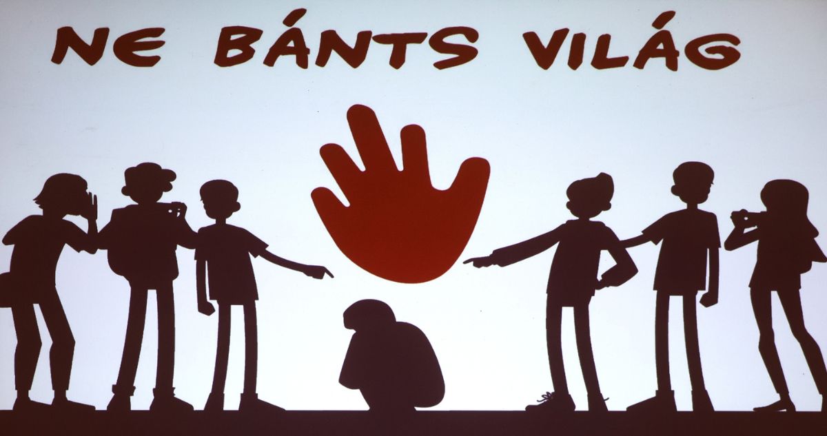 ne bánts világ - Gyerekszoba Szólj az iskolának: csodás pályázatra jelentkezhetnek az intézmények - Ne bánts világ!