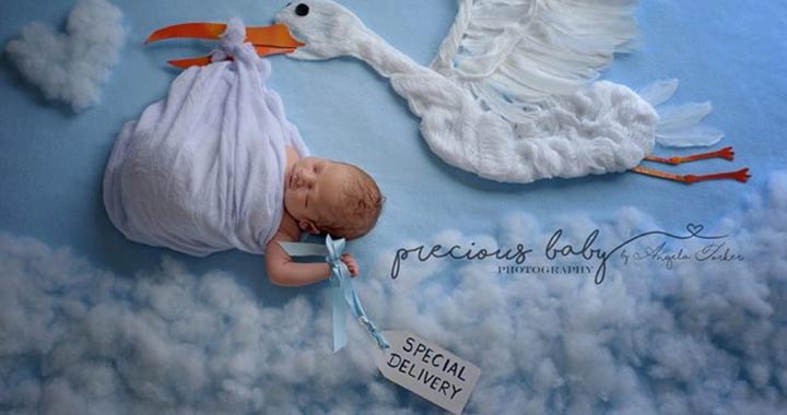 Elképesztően kreatív fotókat készít újszülöttekről egy fotós
